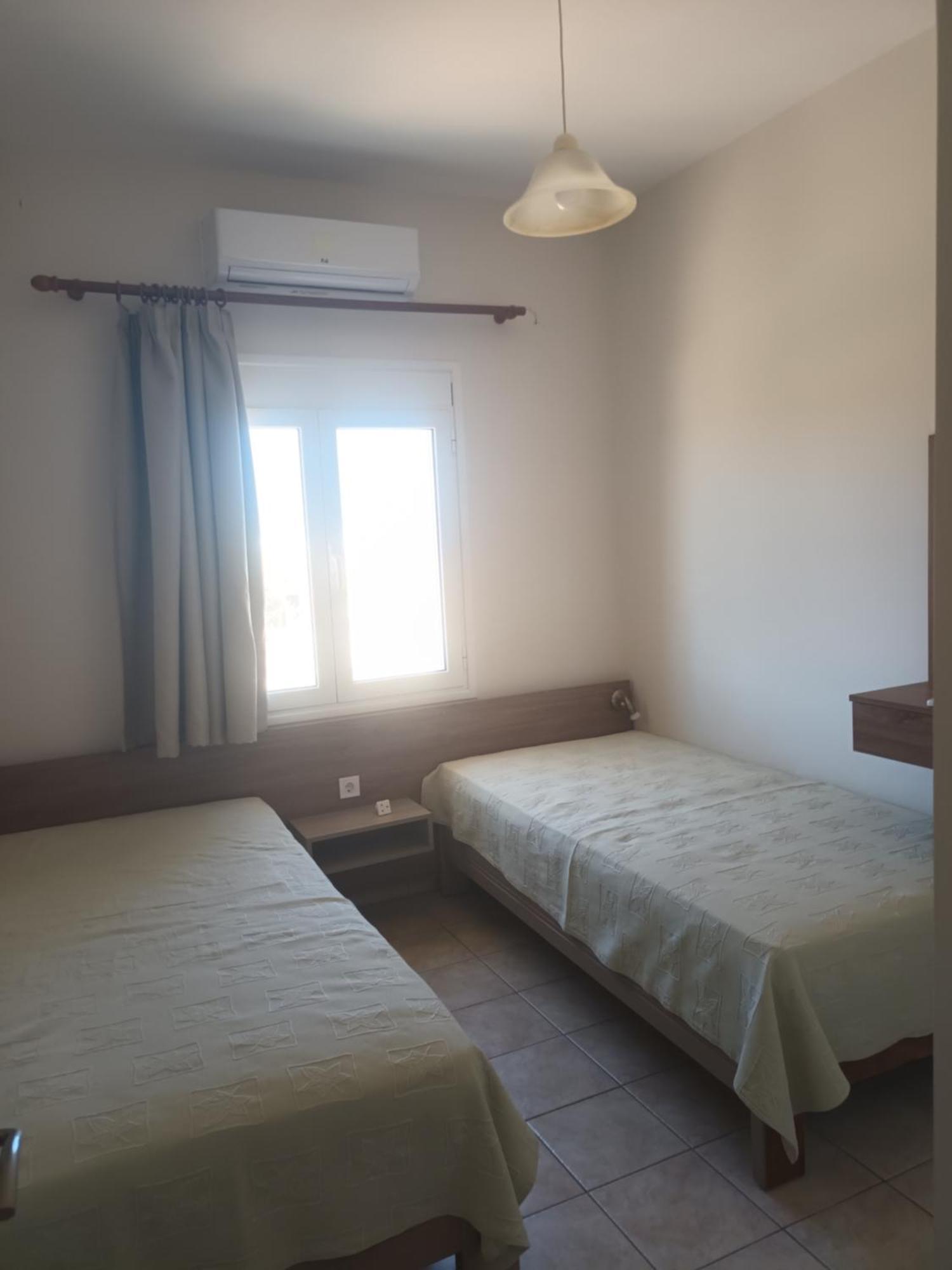 Cathrin Beach Apartments Stavrós Eksteriør billede